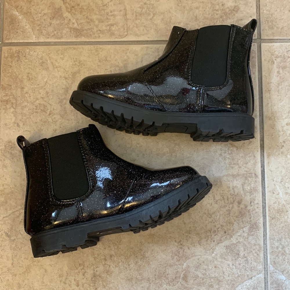 Like new sparkly black size 1 boots
